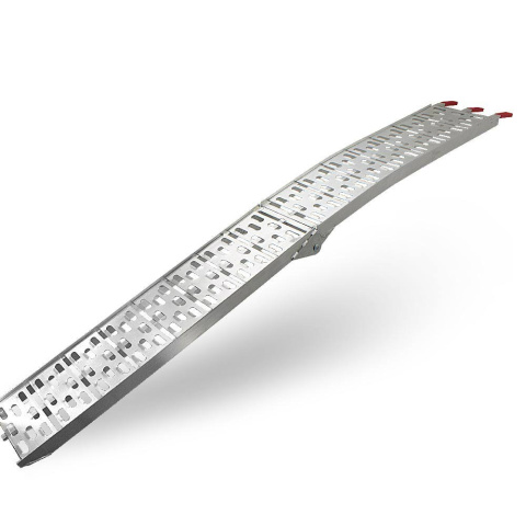 NAJAZDY ALUMINIOWE RAMPY KOMPLET DO 680kg. NAJAZDY ALUMINIOWE RAMPY KOMPLET DO 680kg.