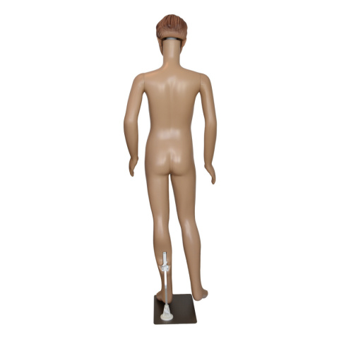 Manekin Wystawowy Chłopczyk 140CM Manekin Wystawowy Chłopczyk 140CM
