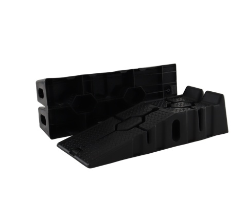 Najazdy samochodowe rampy do 2,5T